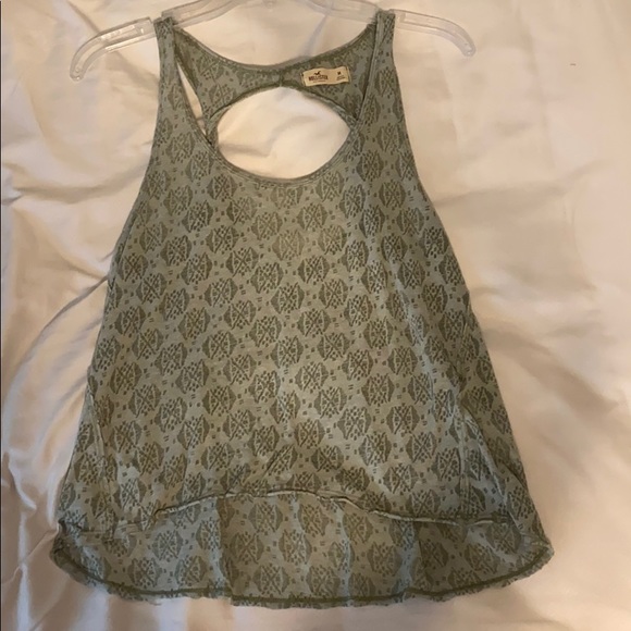 Hollister Tank - Picture 3 of 5